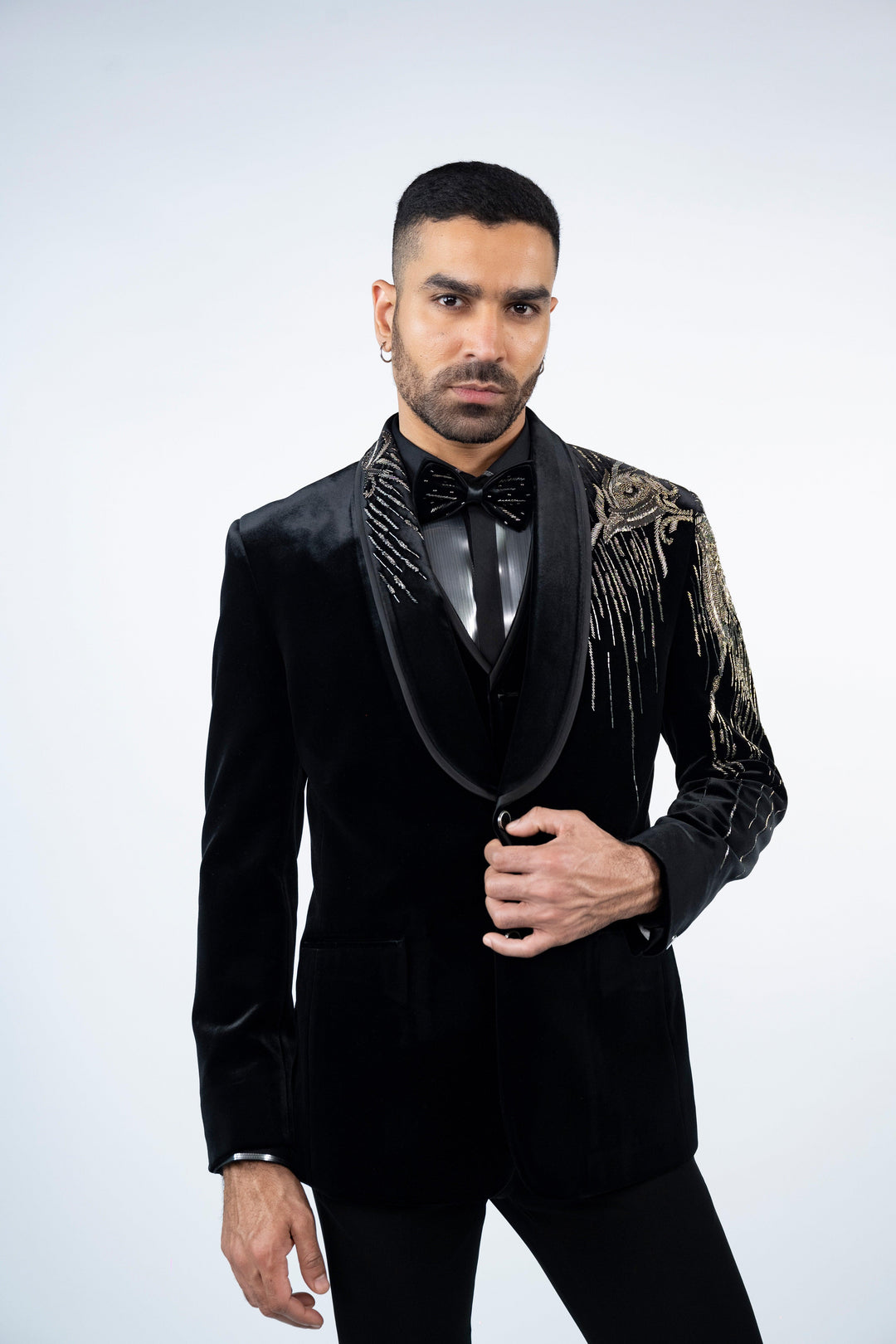 Black Velvet Eagle Embroidered Tuxedo – Image 1