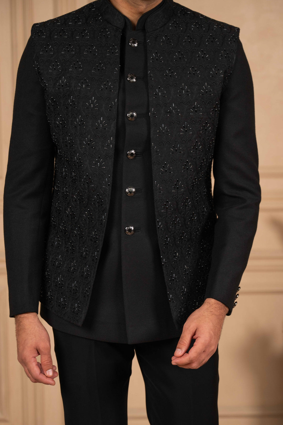 Elegant Black Jodhpuri Set for Royal Occasions – Image 6