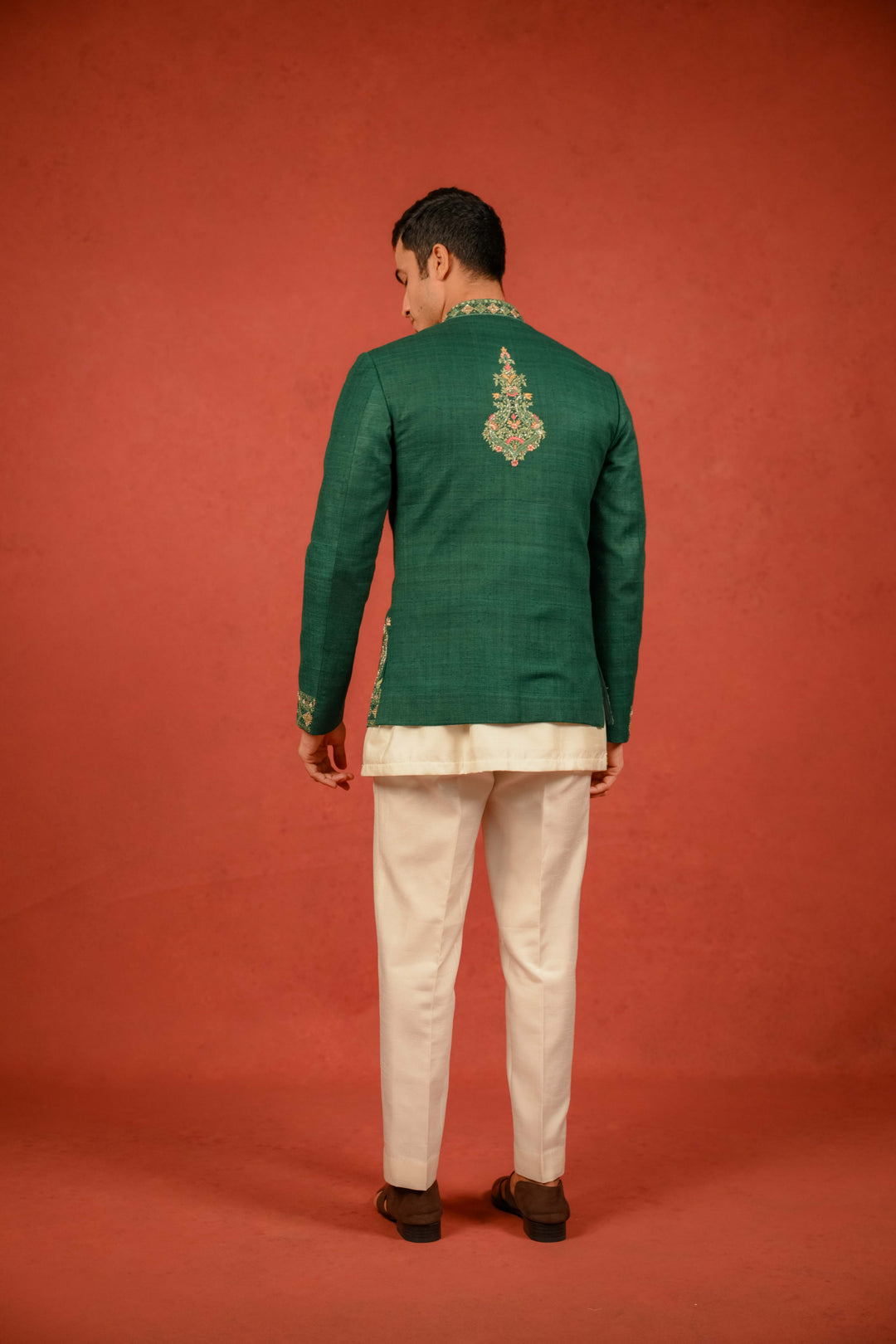 Classic Emerald Green Jodhpuri Ensemble – Image 2