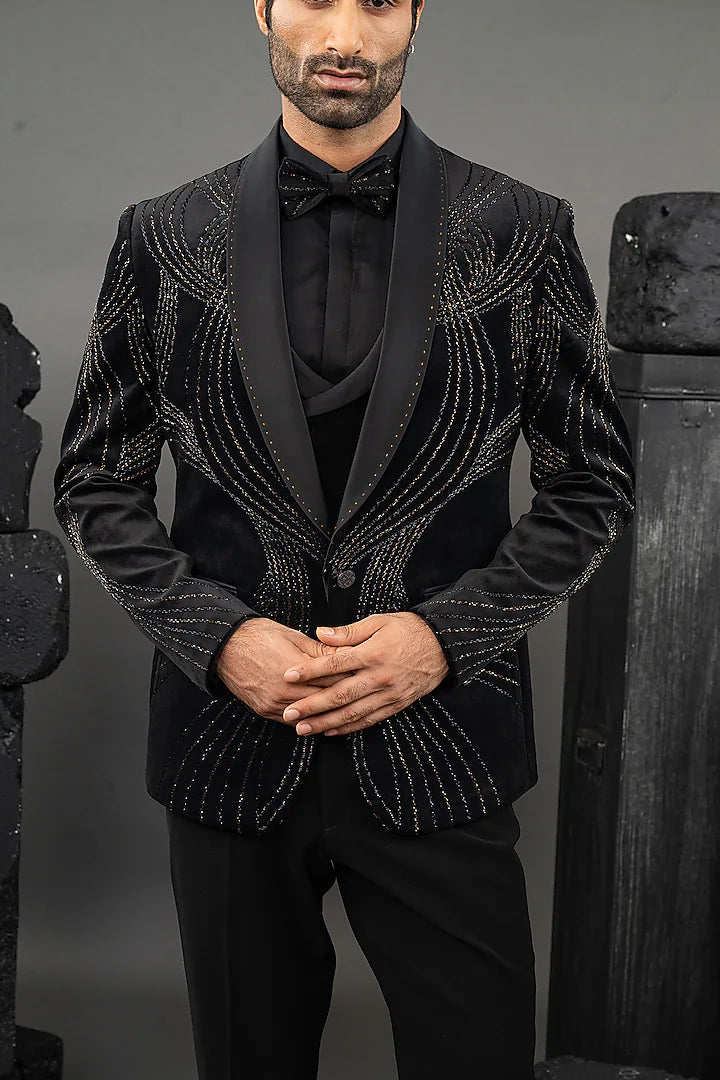 Classic style black beadwork Tuxedo