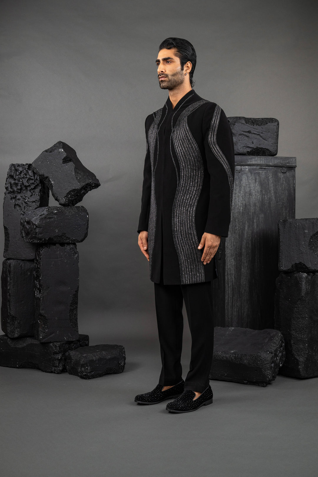 metalic chain work black indo – Image 4