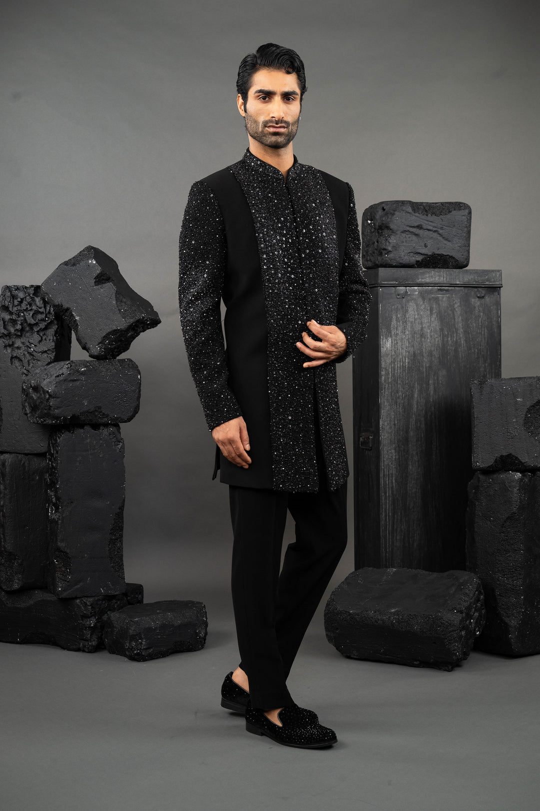 Jewellery embroidery black indo – Image 7