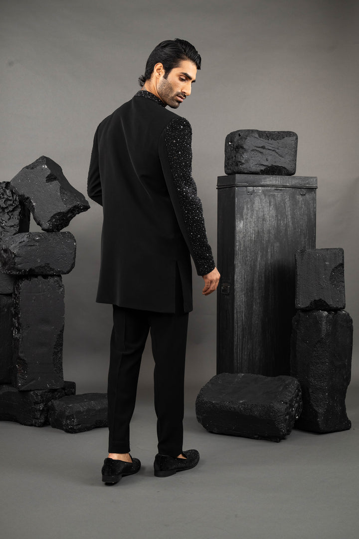 Jewellery embroidery black indo