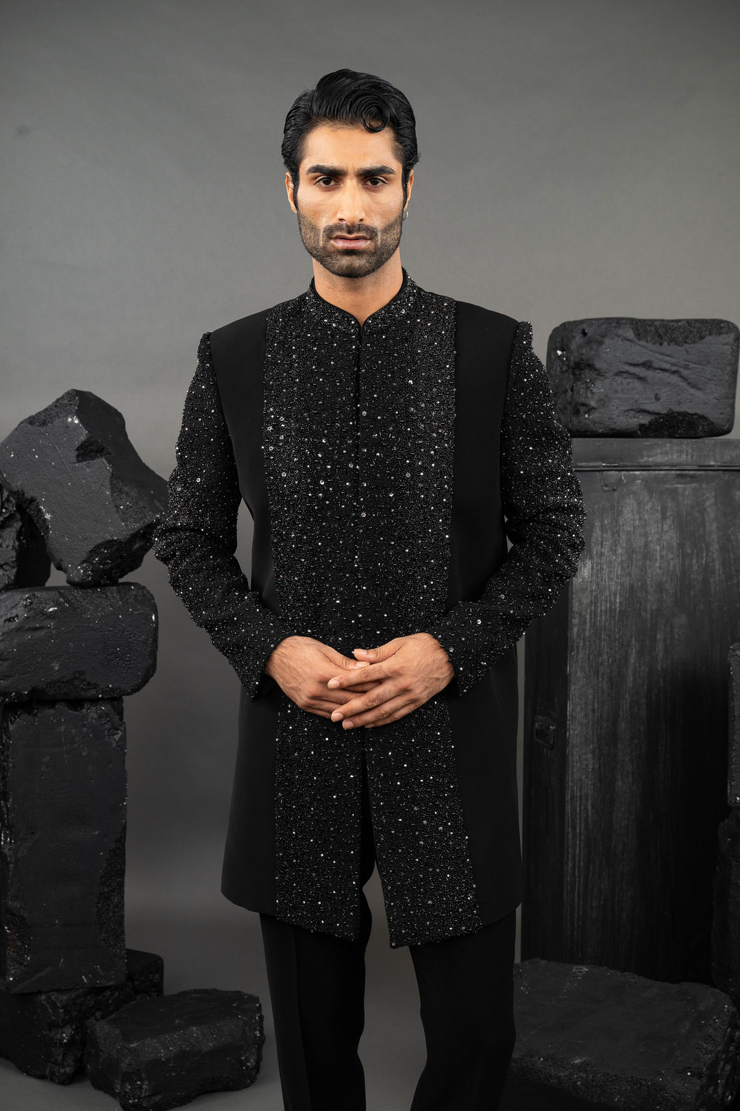 Jewellery embroidery black indo – Image 9