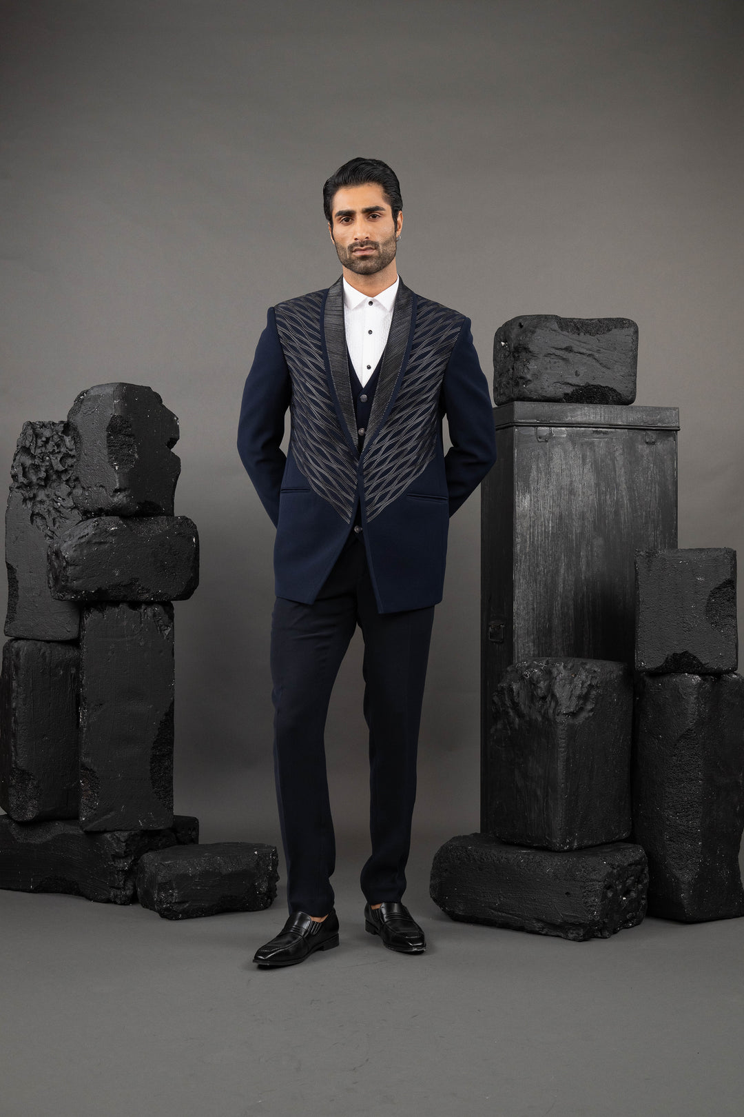 Blue Japanese Fabric Embellished Tuxedo Set – Image 5