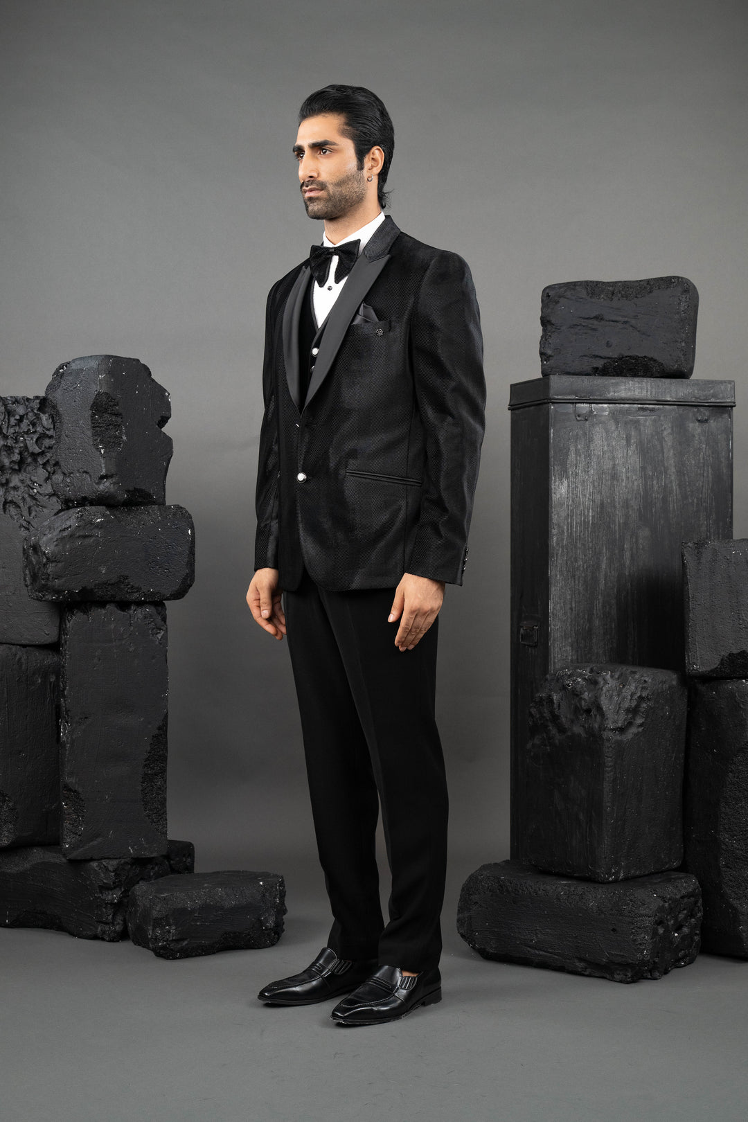 Black Velvet Tuxedo Set – Image 5