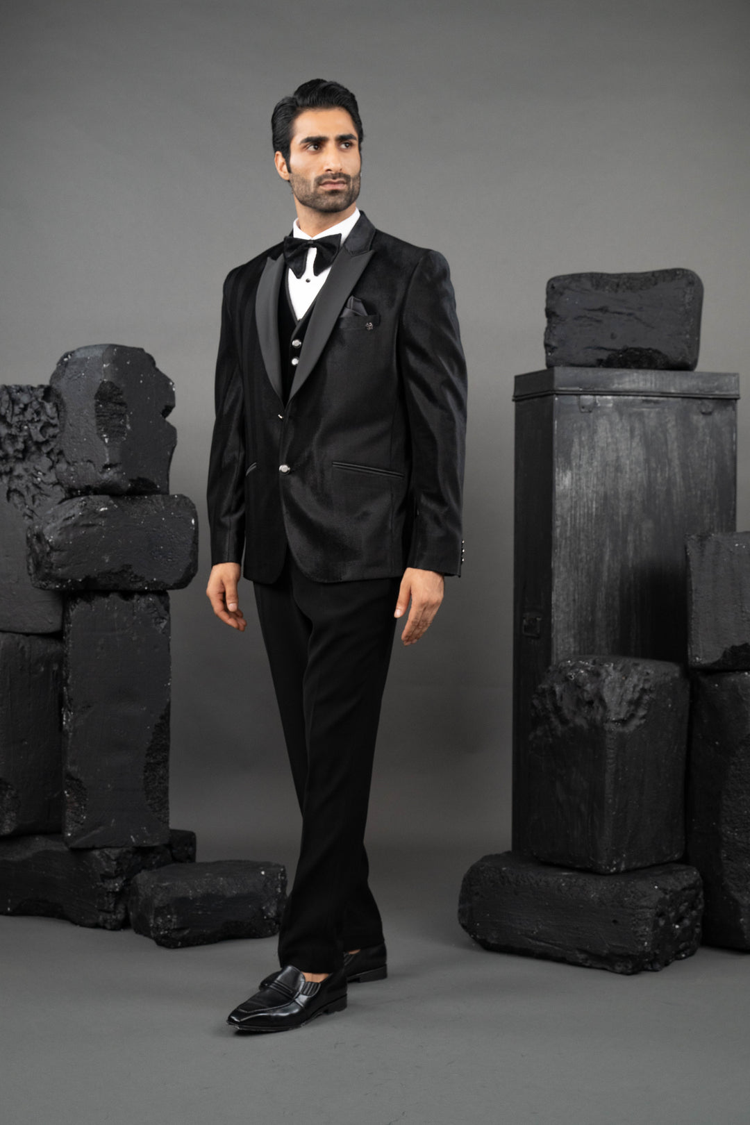 Black Velvet Tuxedo Set – Image 6