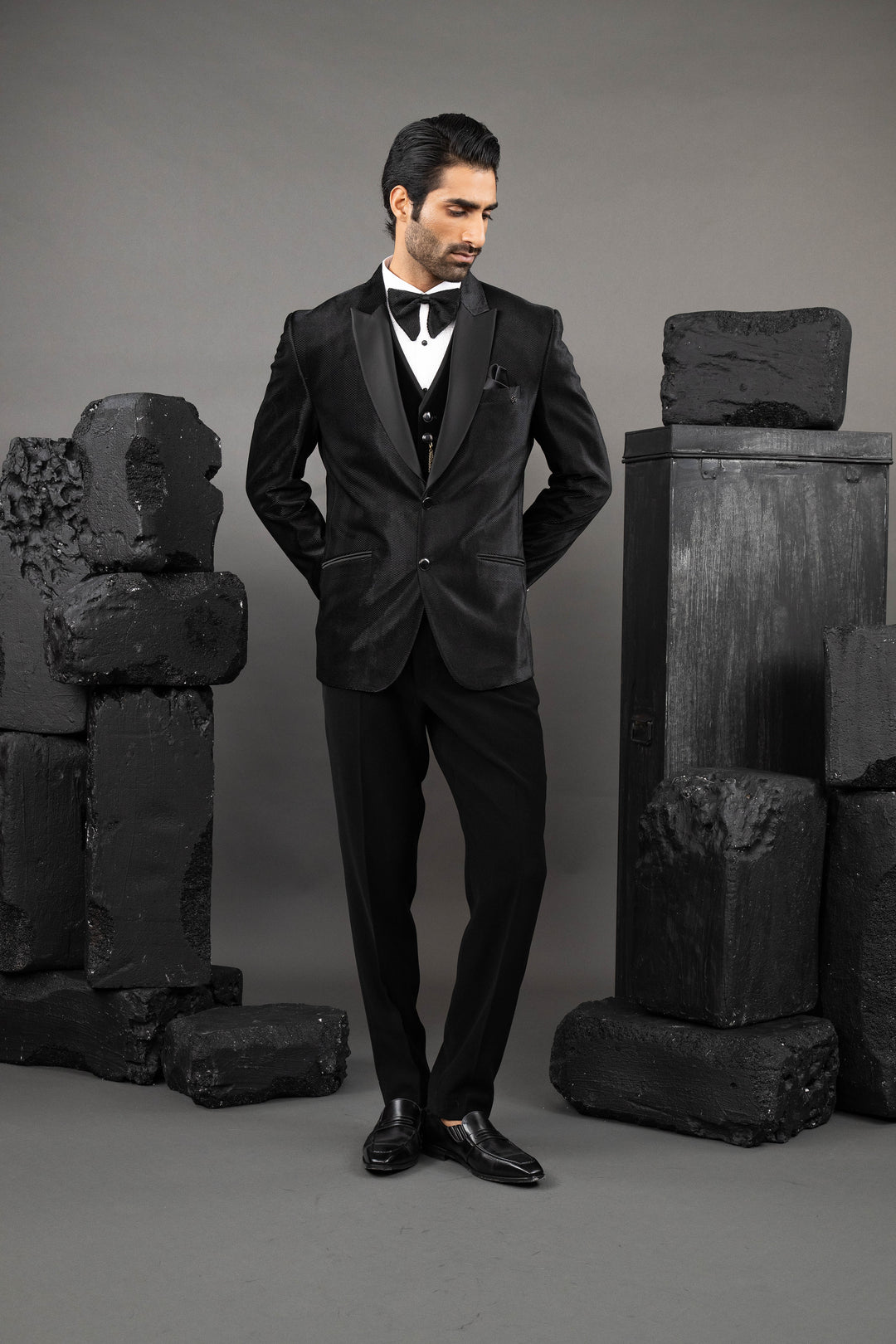 Black Velvet Tuxedo Set – Image 4