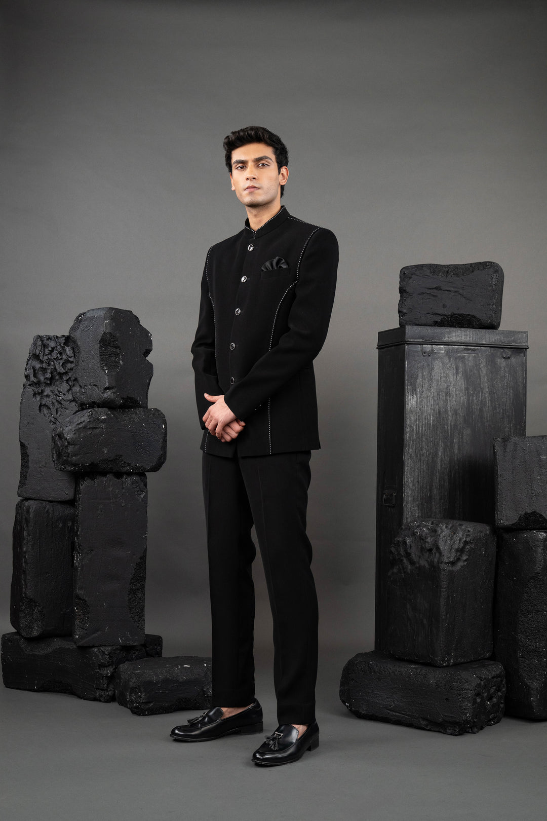 Black Japanese Fabric Thread Embroidered Jodhpuri Set – Image 8