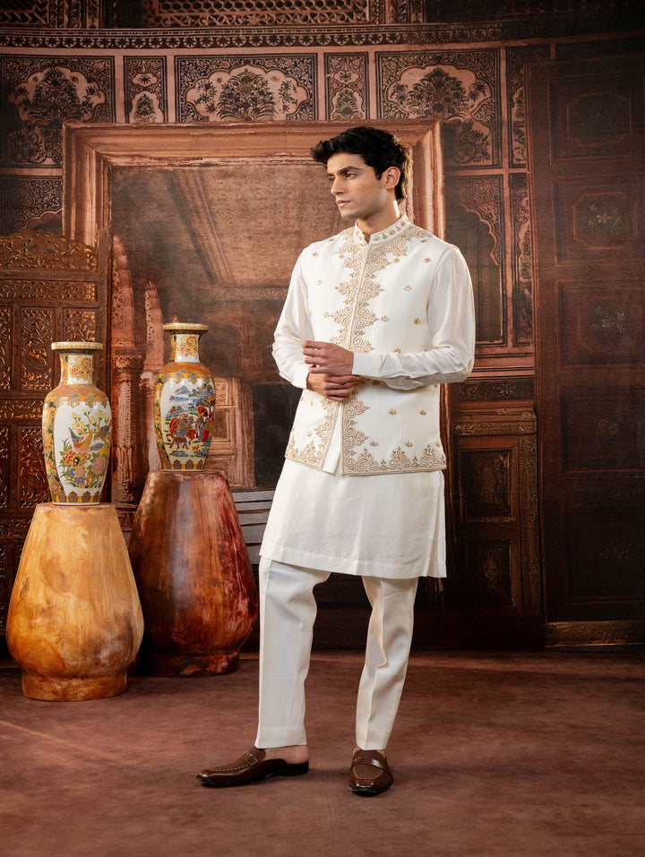 White koti set stylish embroidery