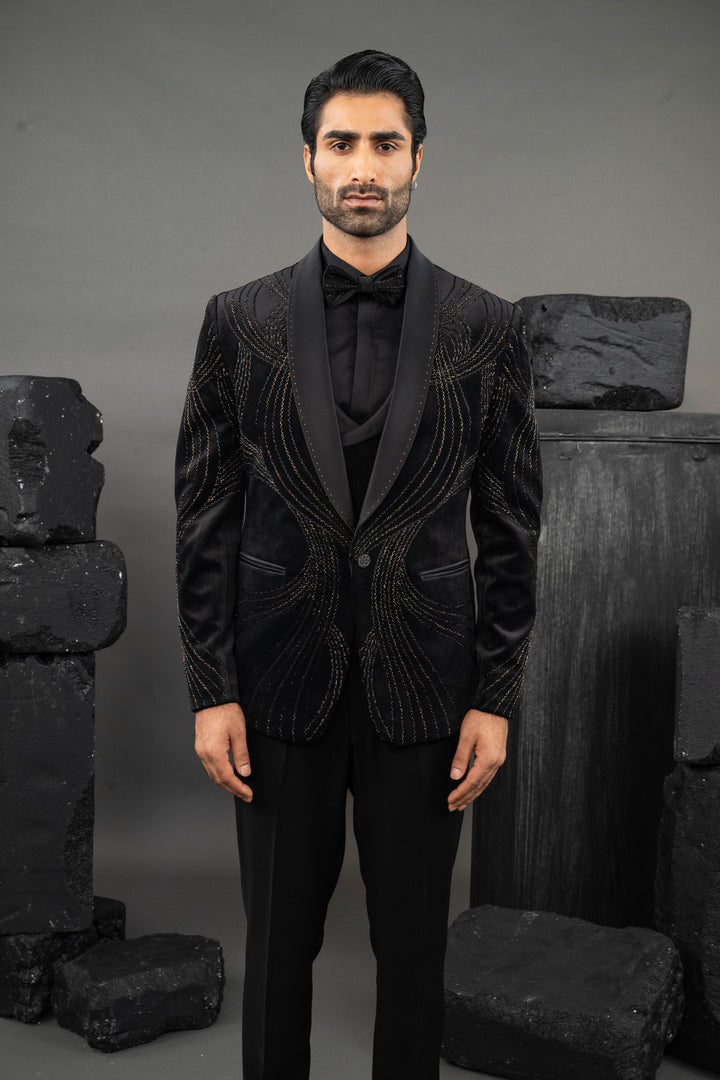 Classic style black beadwork Tuxedo
