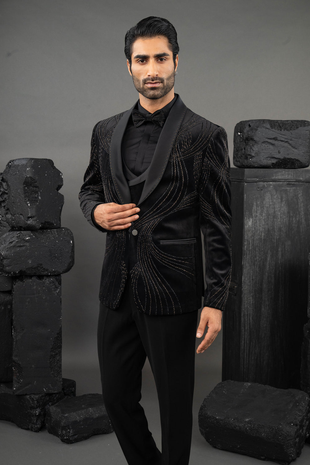 Classic style black beadwork Tuxedo