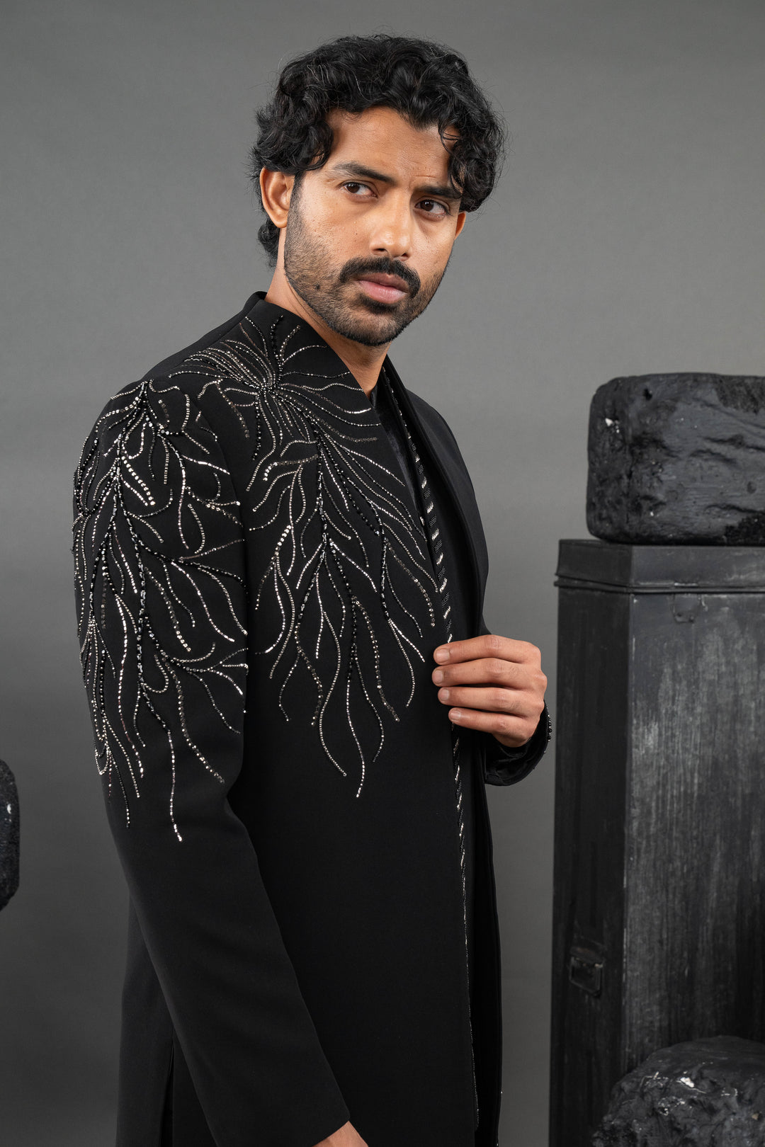 Wave beads embroidery indo – Image 2