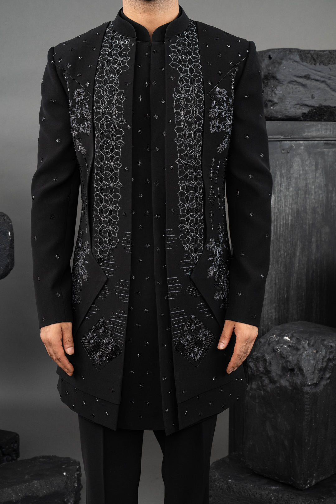 placement work black indo – Image 4