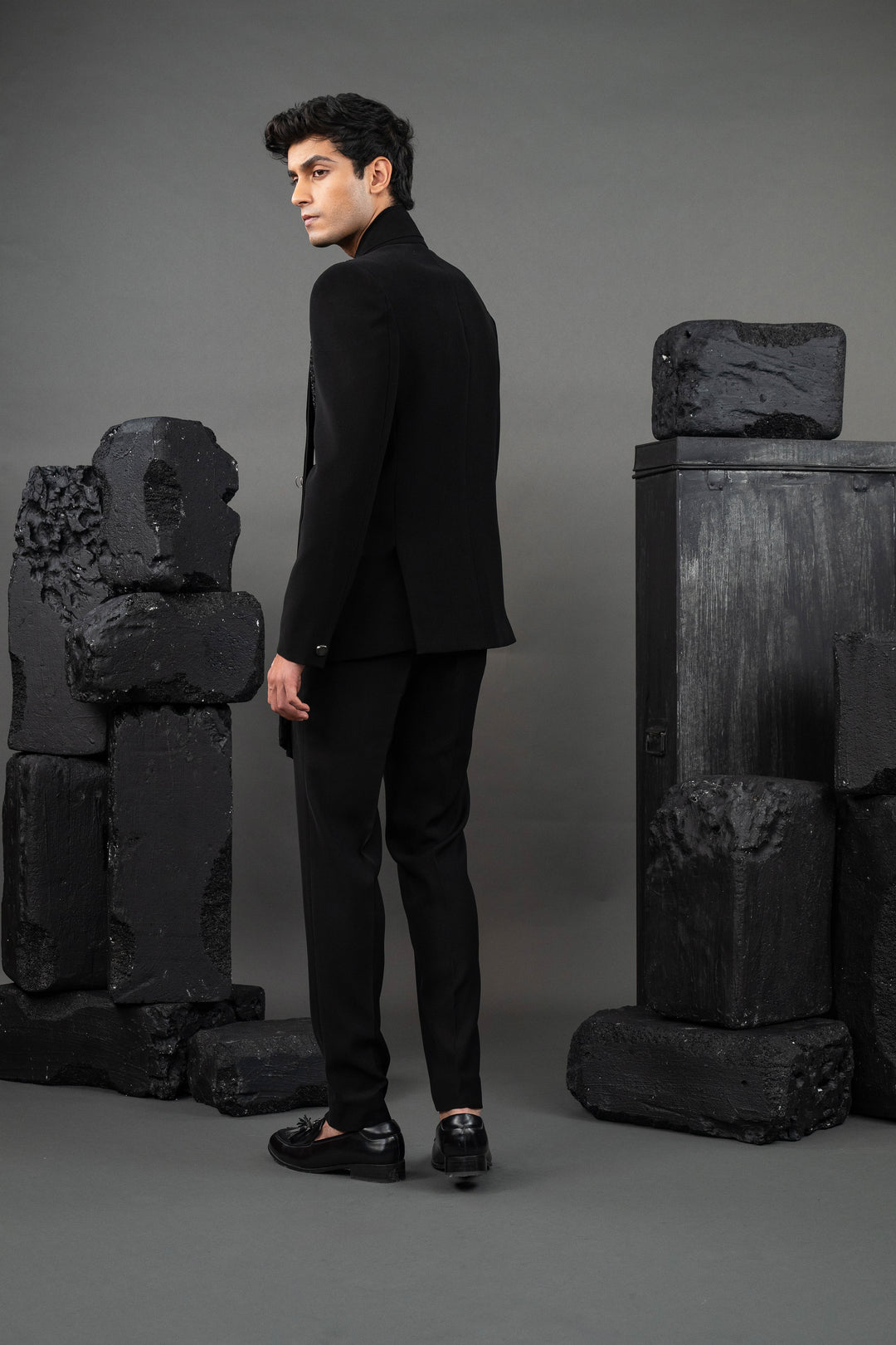 black  hand work embroidery – Image 8