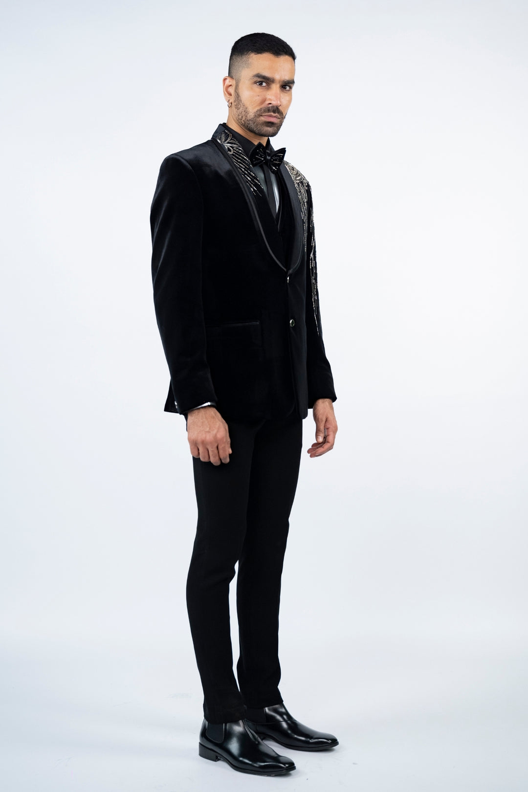 Black Velvet Eagle Embroidered Tuxedo – Image 4