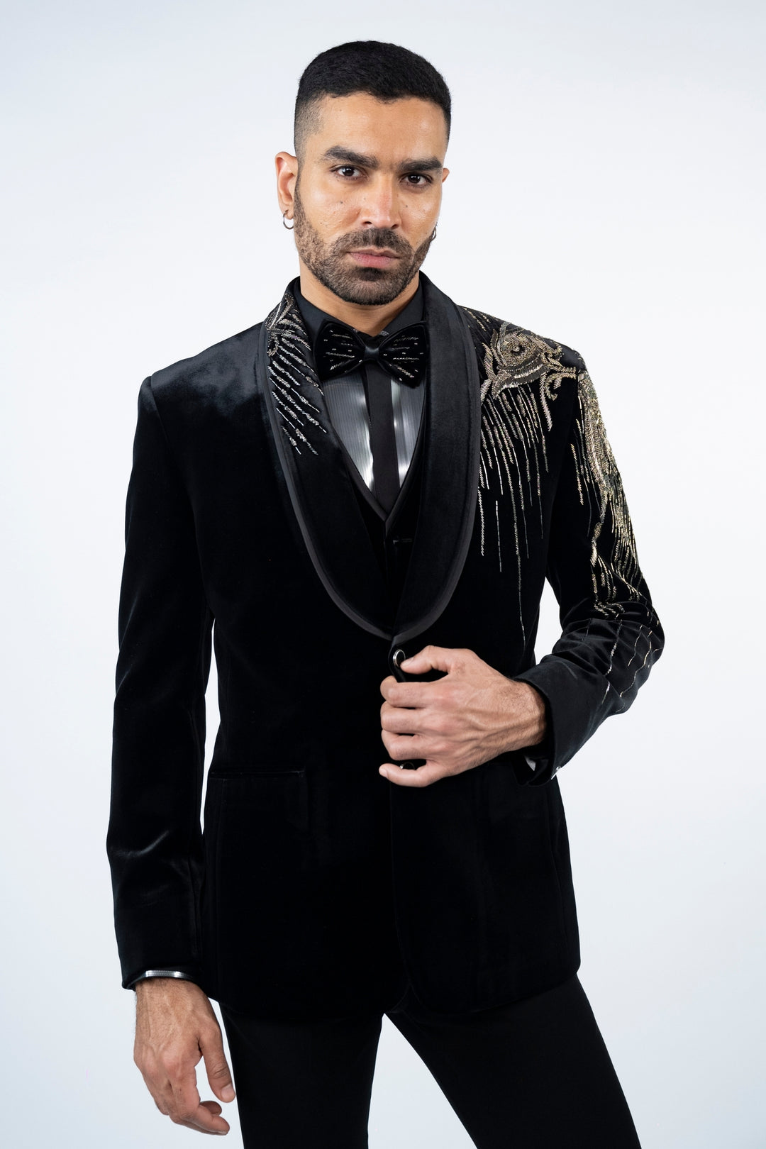Black Velvet Eagle Embroidered Tuxedo – Image 3