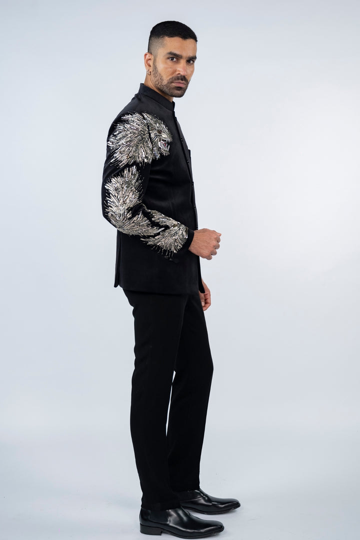 Black Suede Velvet Lion Jodhpuri