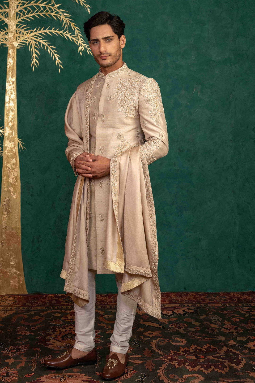 Champagne Gold sherwani – Image 4