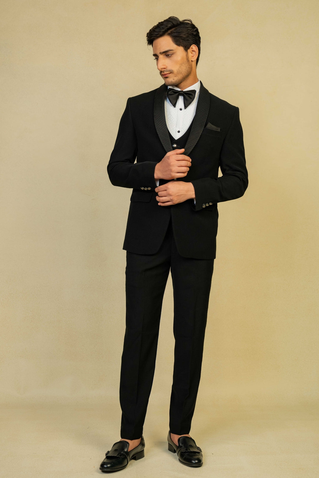 Classic Black Pleated Lapel Tuxedo – Image 5