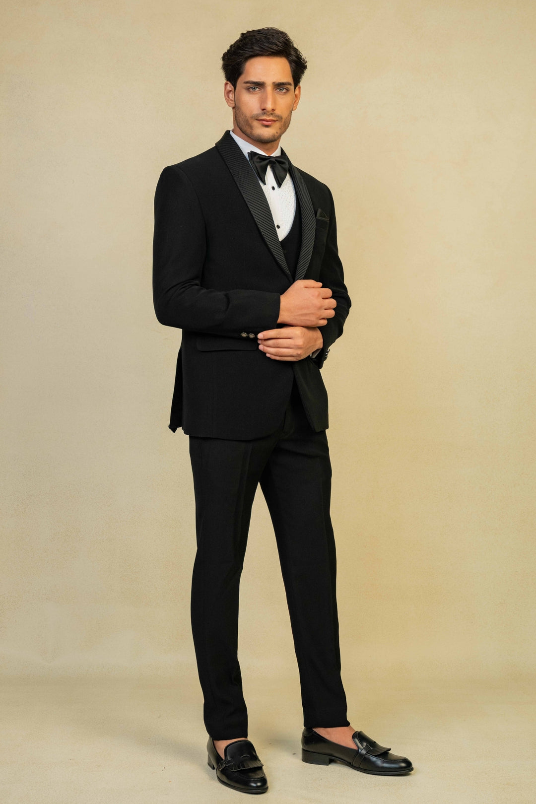 Classic Black Pleated Lapel Tuxedo – Image 8