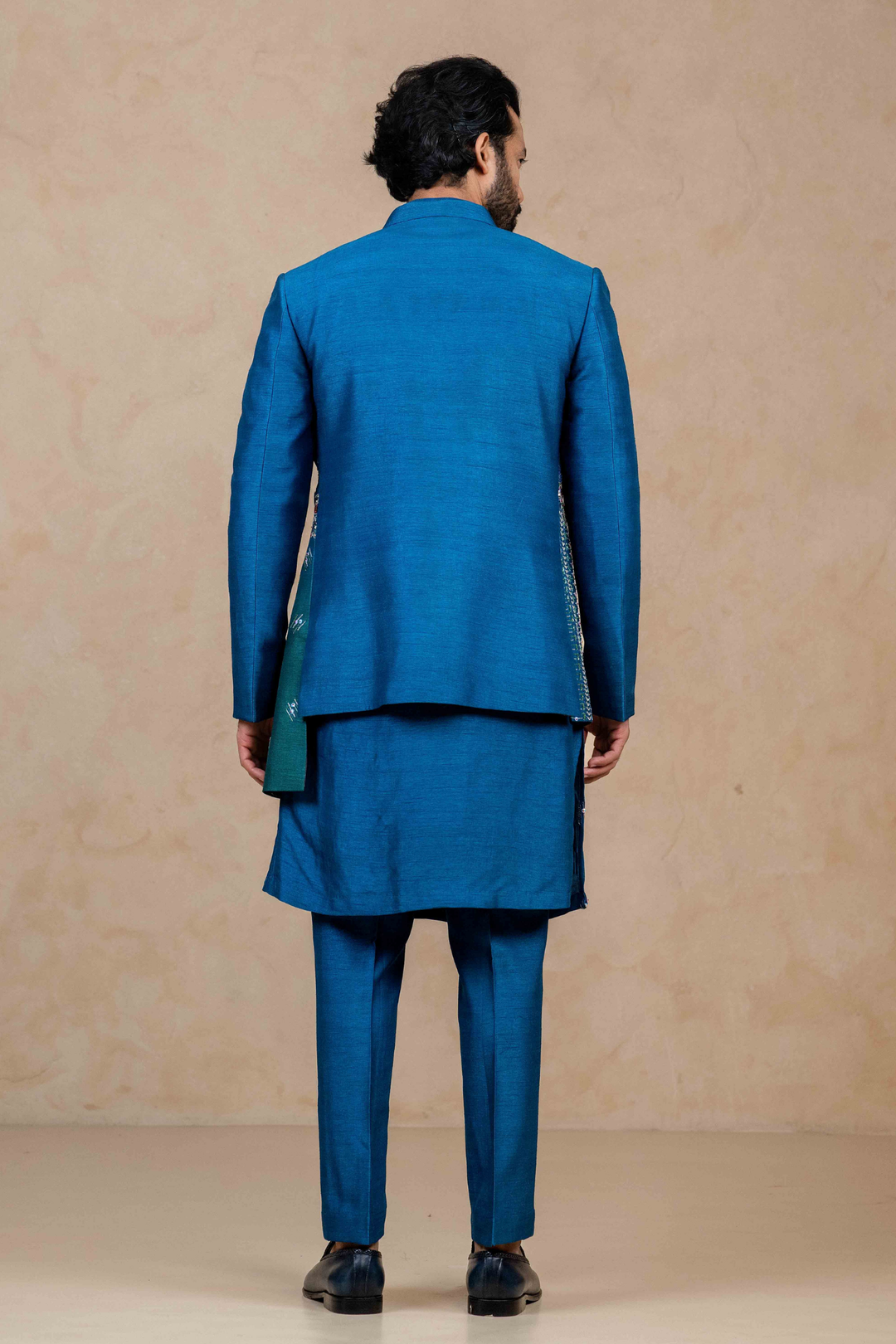 Cobalt Blue Ombré - Zardoshi & Pearls - Dupion - Indo Western – Image 4