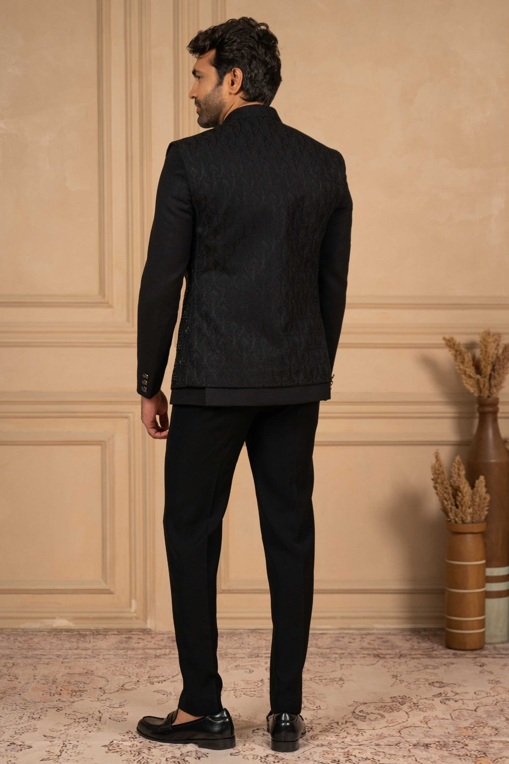 Elegant Black Jodhpuri Set for Royal Occasions