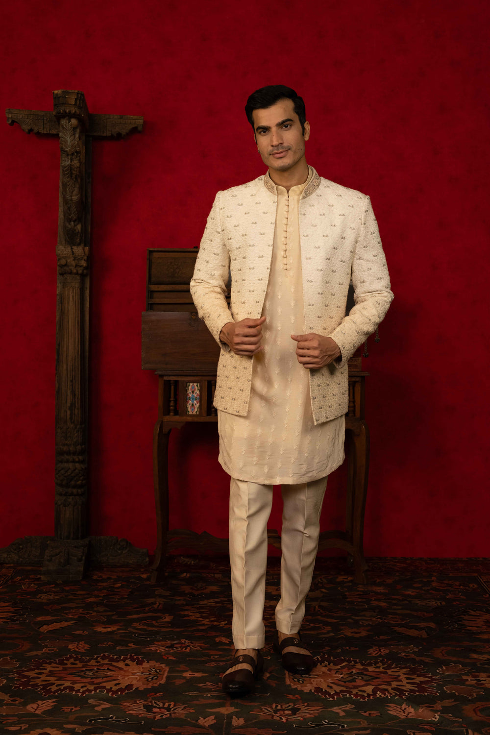 IVORY TO BEIGE OMBRE JODHPURI SET