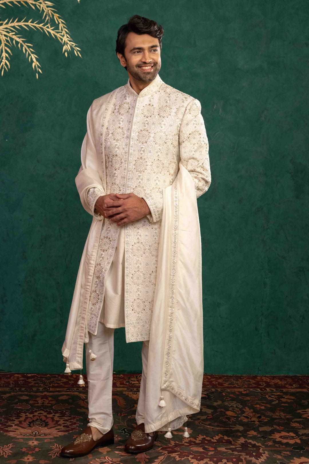 Ivory Silk  Sherwani Set – Image 4