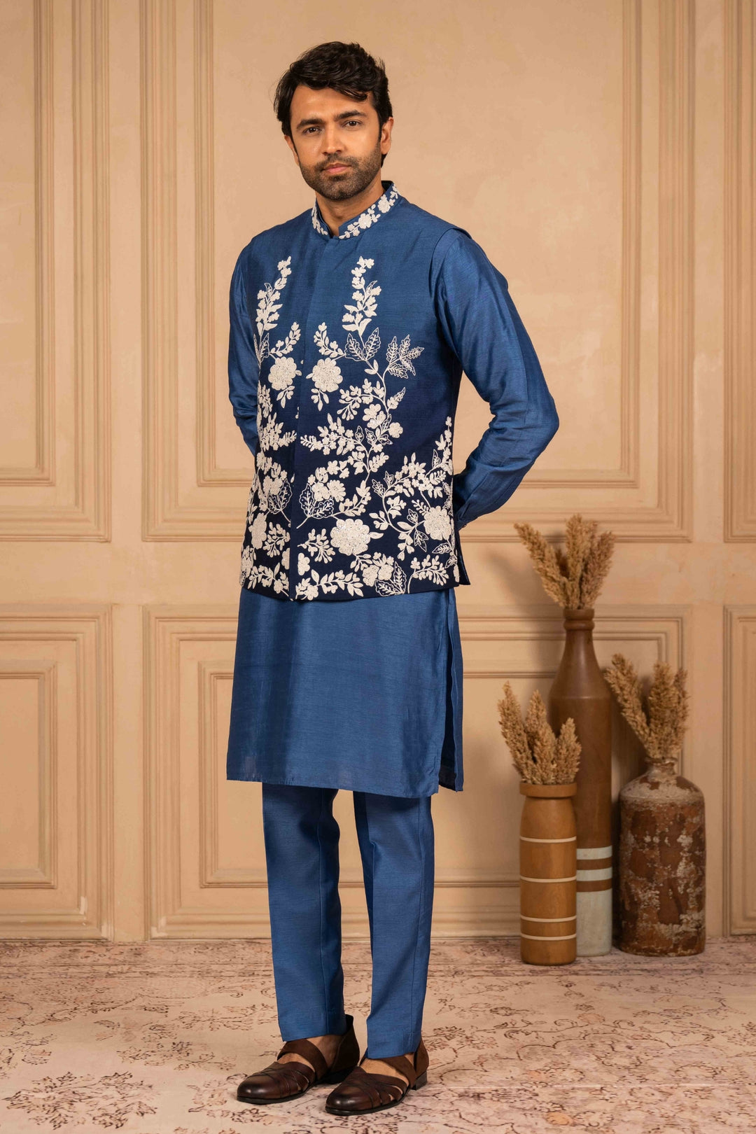 Ombre Floral Embroidered Jacket Set – Image 3