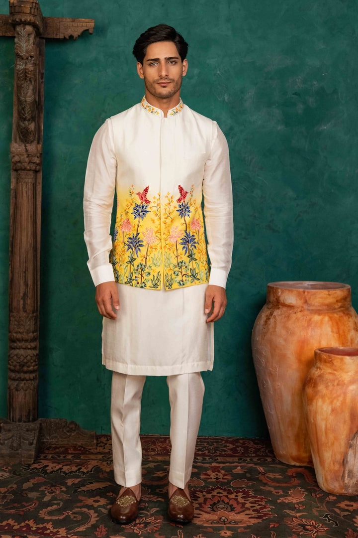 Ombre Koti-Kurta Set with Aari Tikki Work