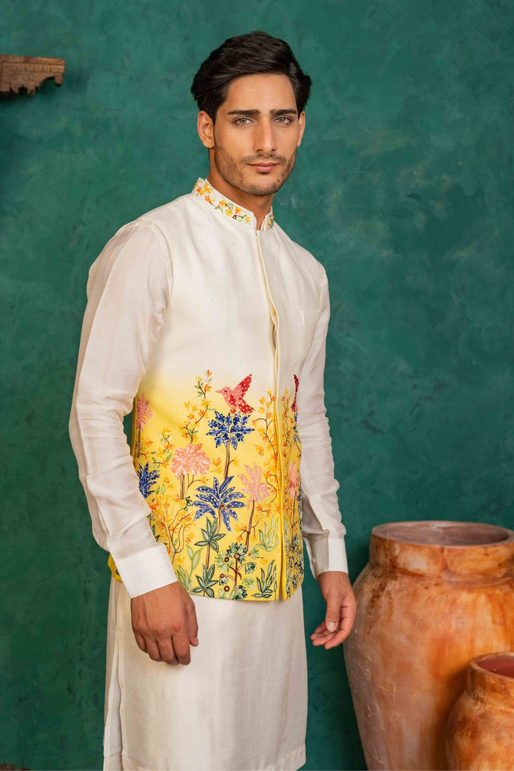 Ombre Koti-Kurta Set with Aari Tikki Work