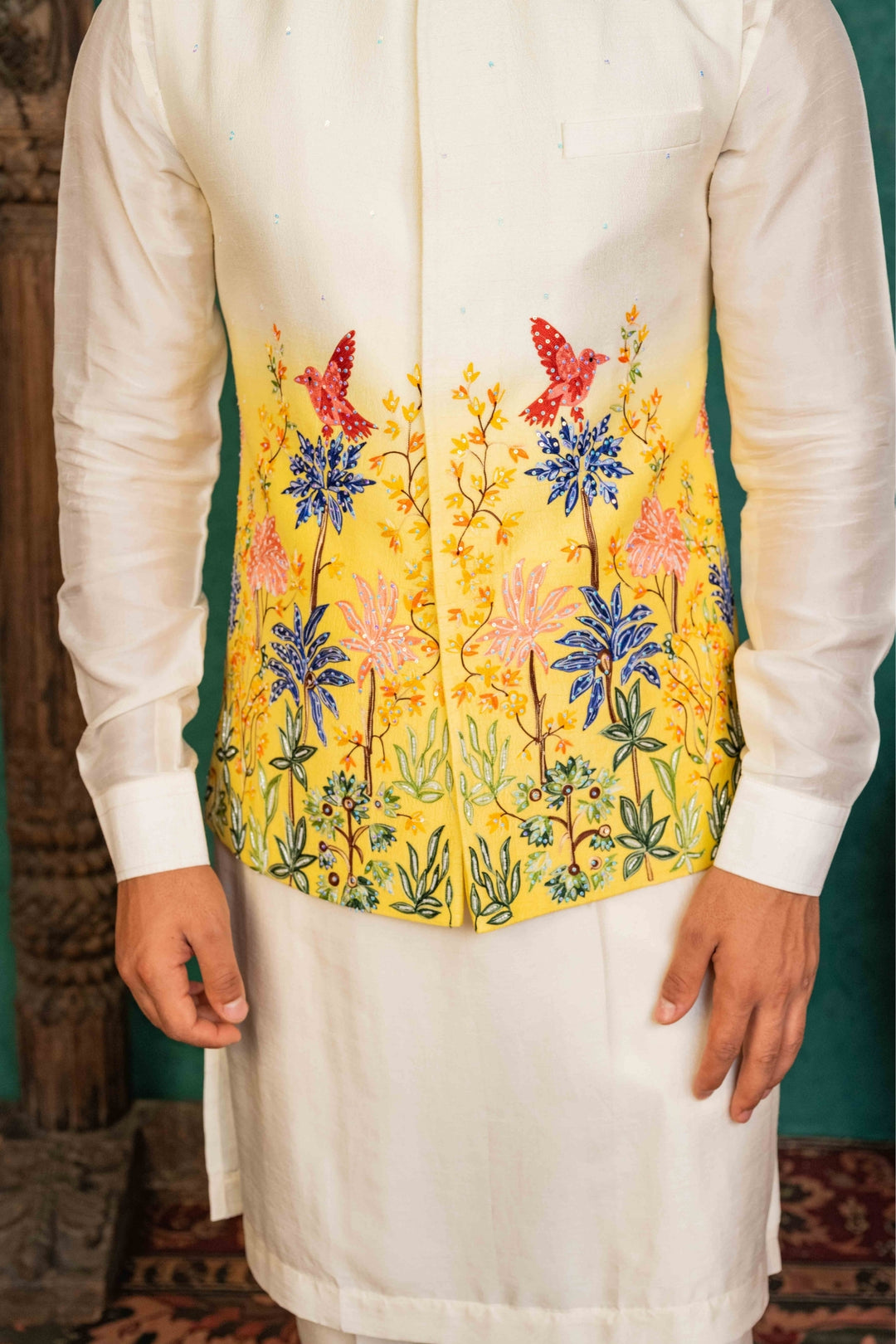 Ombre Koti-Kurta Set with Aari Tikki Work – Image 6