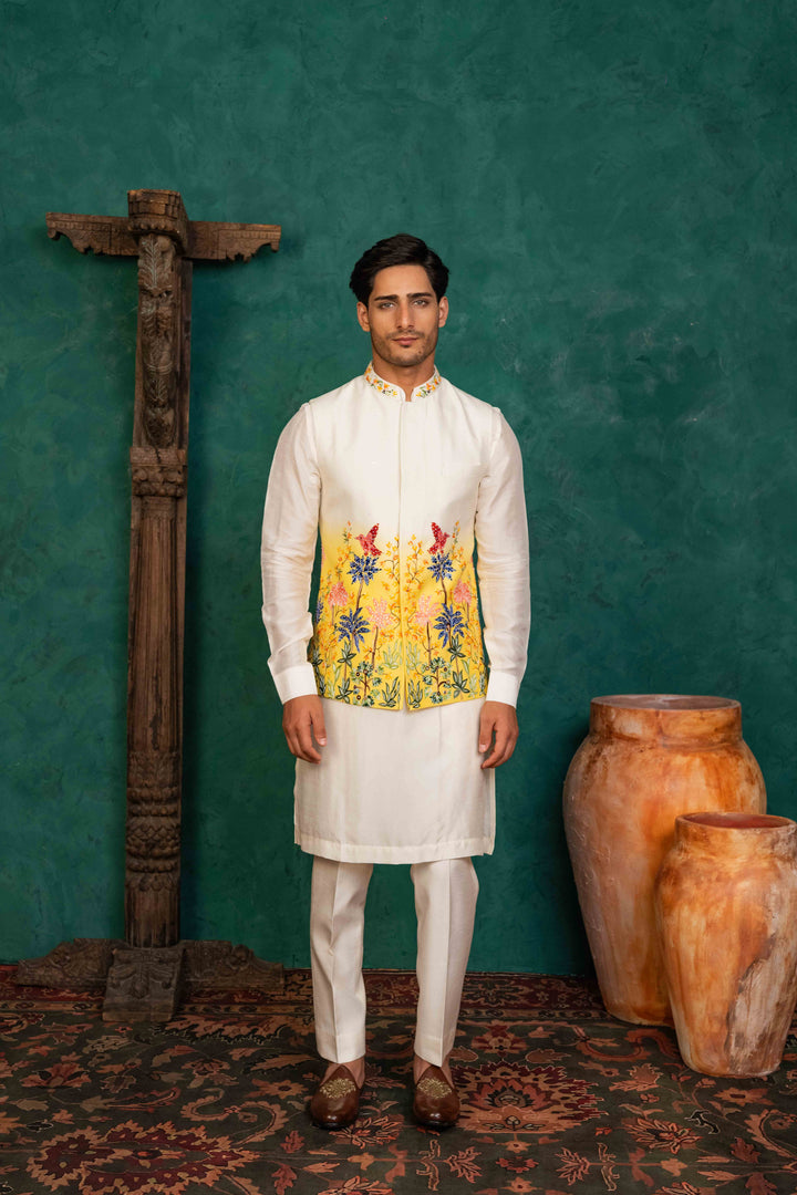 Ombre koti-kurta Set with Aari and Tikki Embroidery
