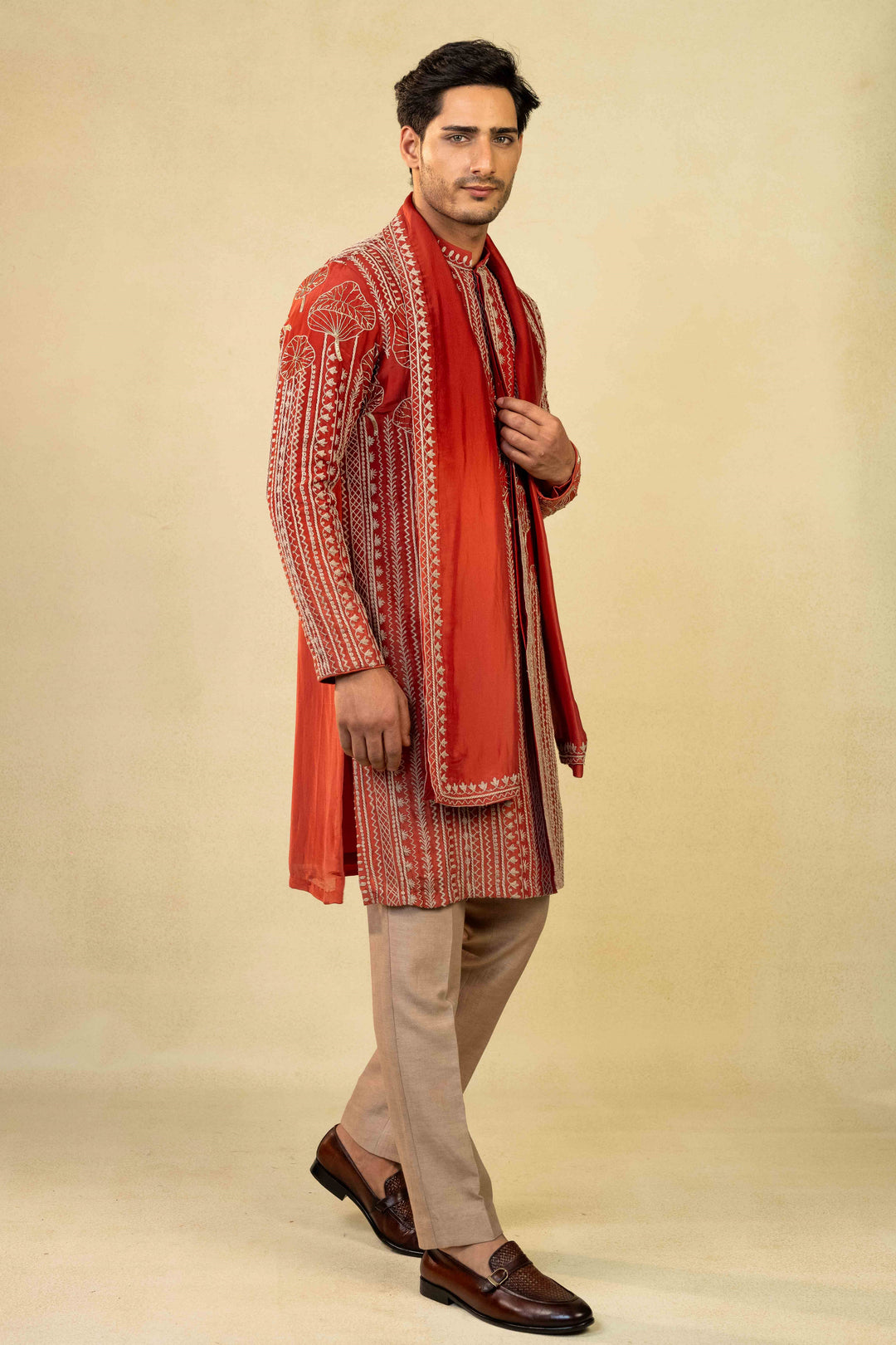 Ombre kurta & dupatta, embellished with Marodi embroidery and hand embroidery – Image 5