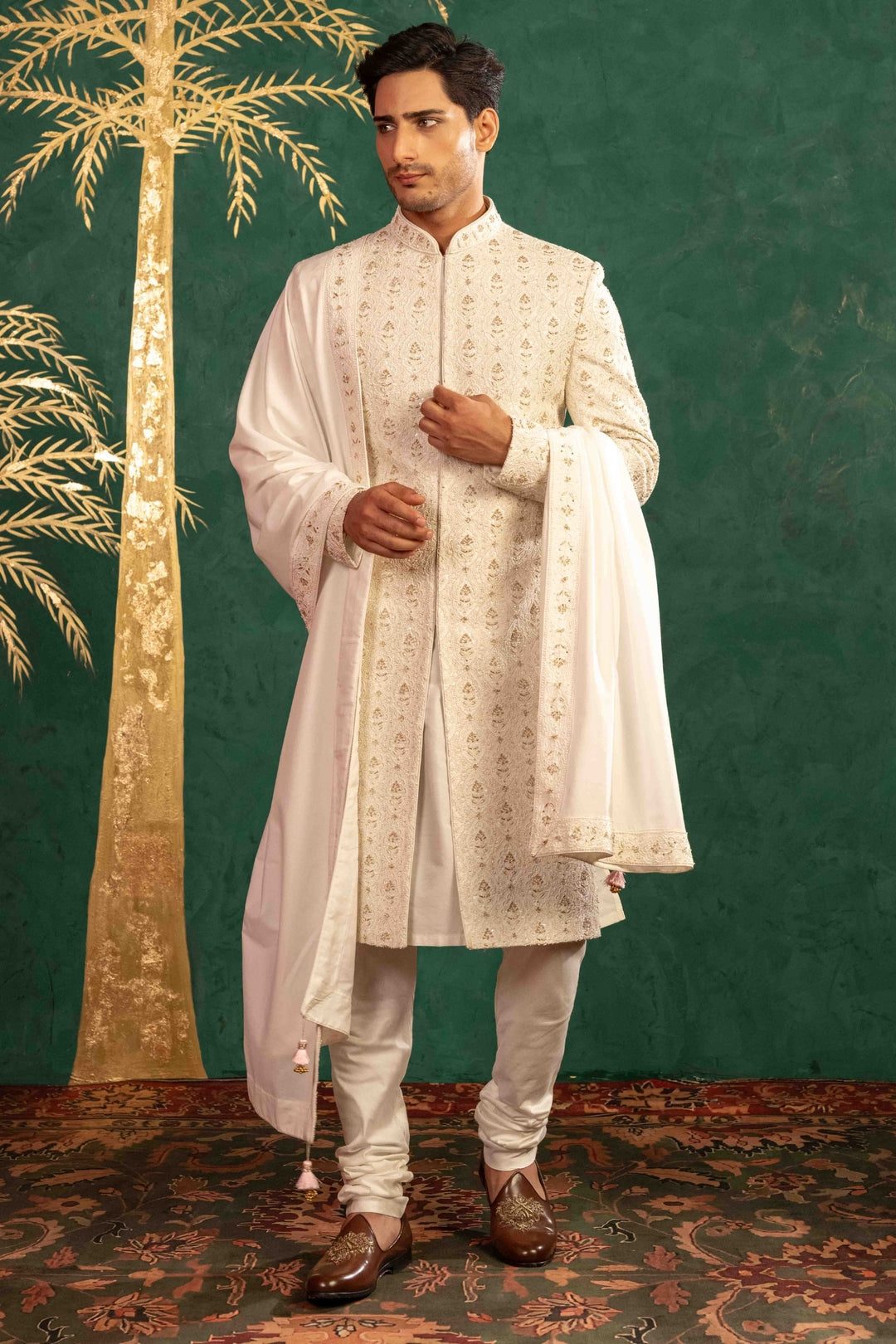 Pearl White Sherwani with Resham & Zardosi – Image 4