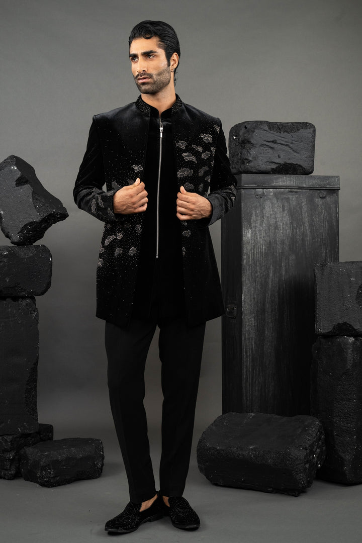 Soft cloud style Black indo