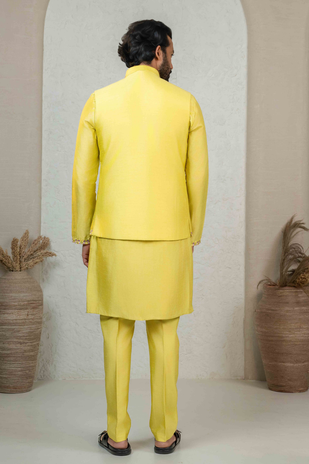 Yellow Dupion Silk Mirror Work Thread Embroidered Kurta Koti Set – Image 5