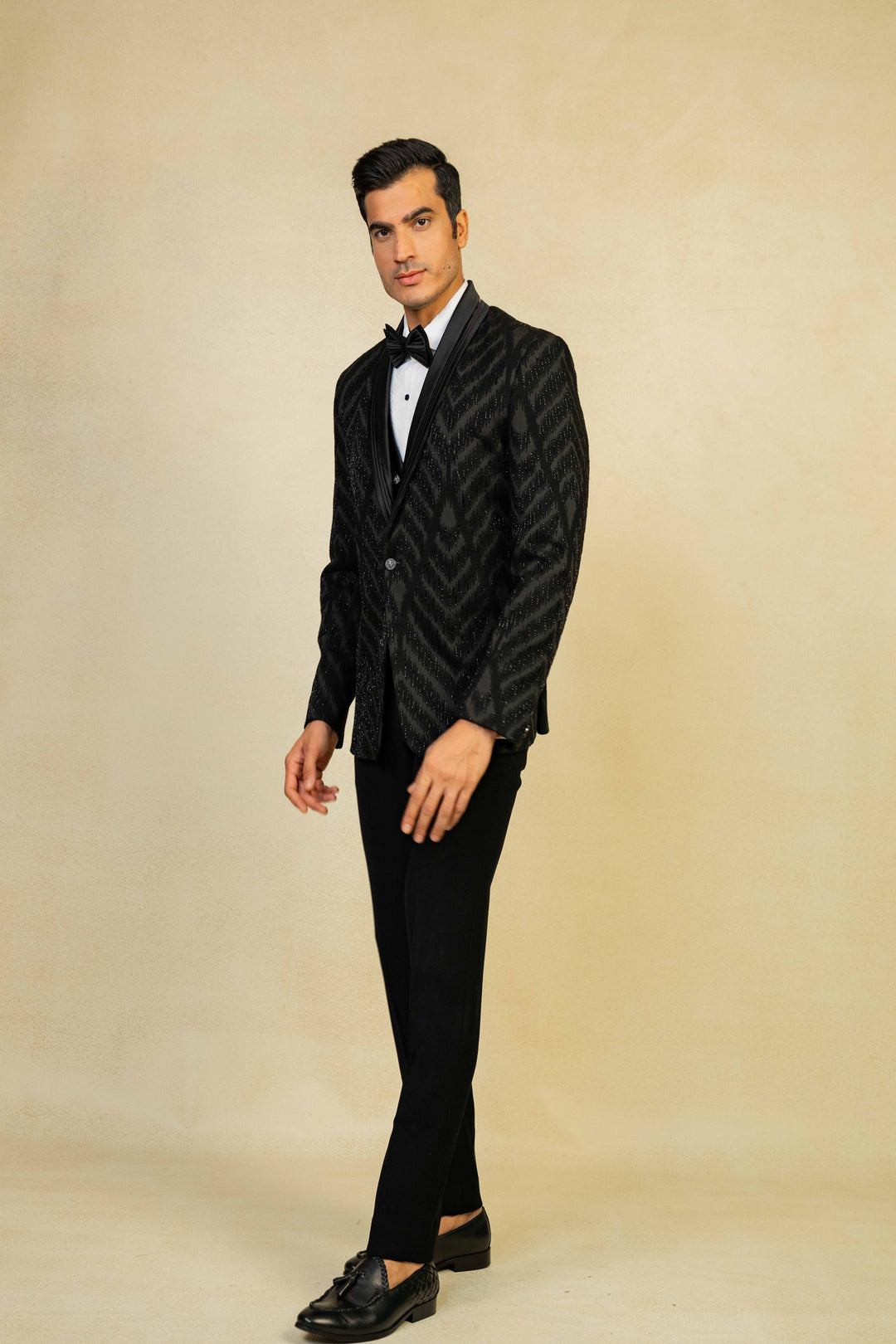 a black tuxedo with embroidery – Image 6