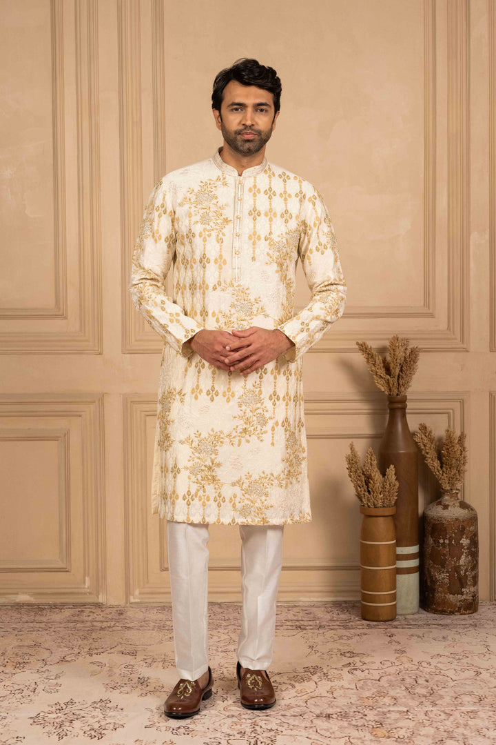kurta with geo-floral motifs in Marodi and hand embroidery.