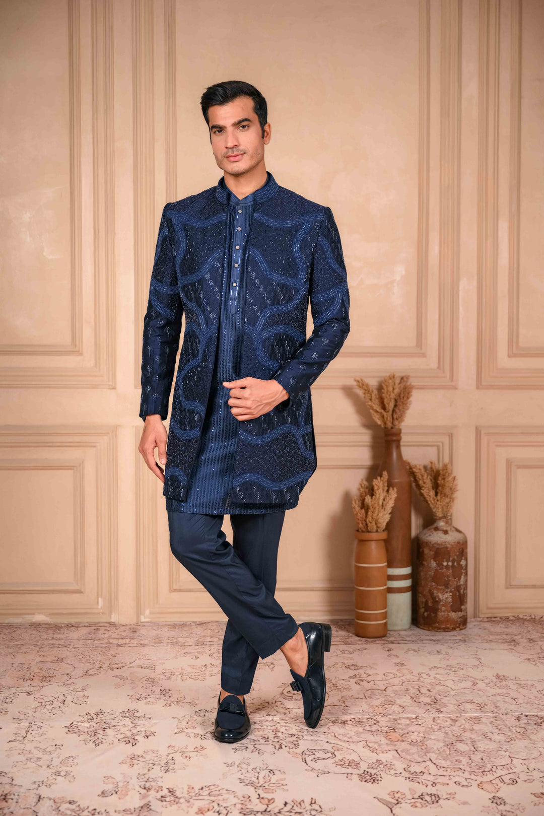 Navy blue indo-western and kurta set – Image 3